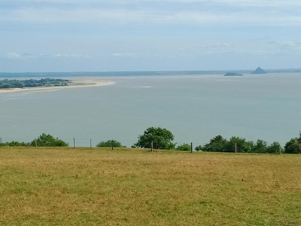 Gite Les Trefles Proche De La Plage En Baie Du Mont St Michel Carolles Exterior photo